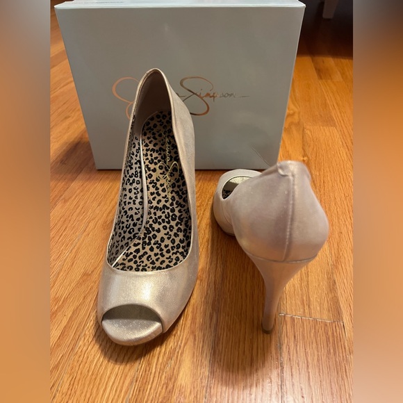 Jessica Simpson Saras Open Toe Pump - Metallic - Size 9.5 - Picture 3 of 5